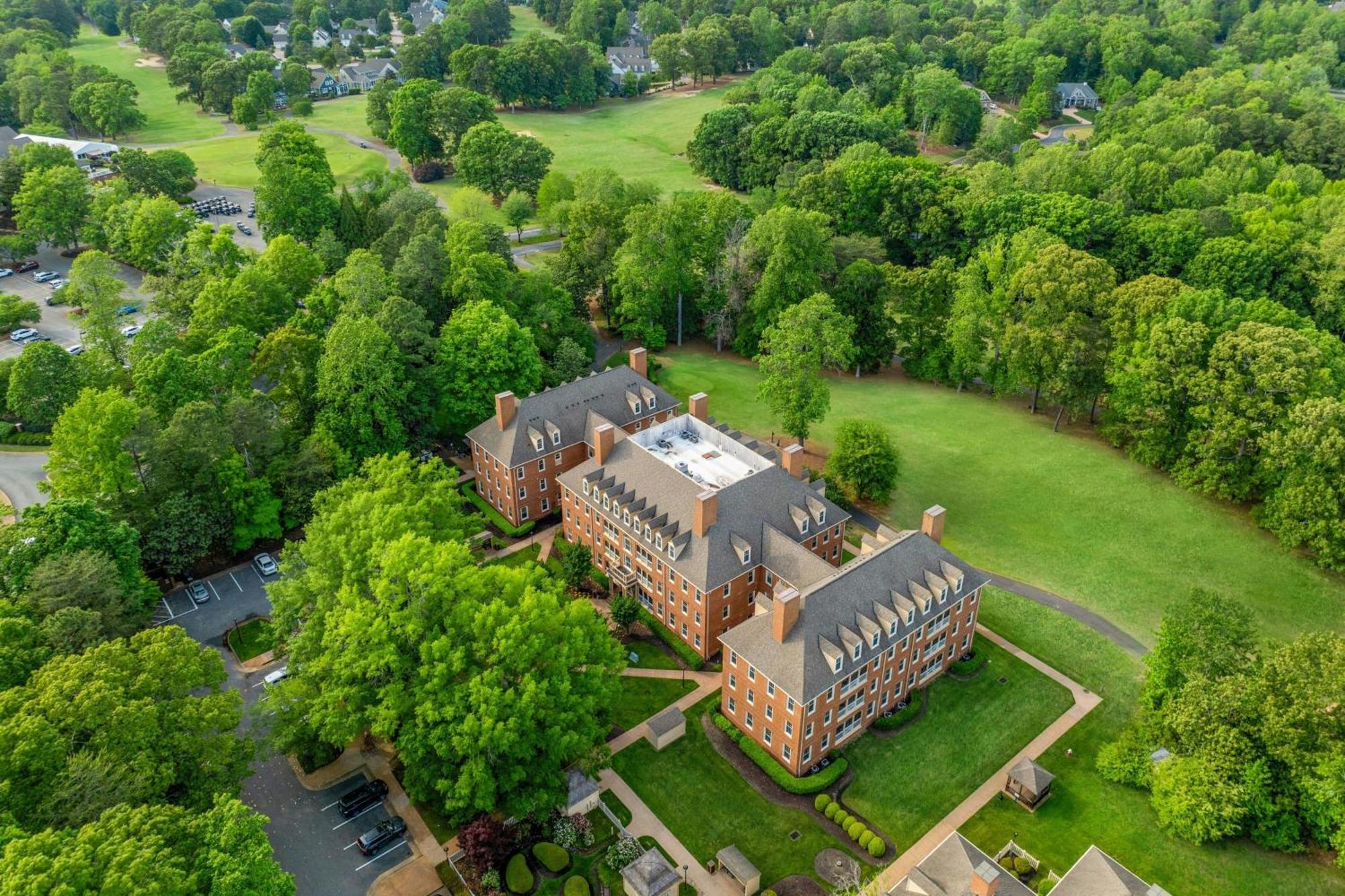 Marriott's Manor Club At Ford's Colony